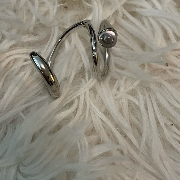 Stunning and unique Ring! - Picture 4 of 7